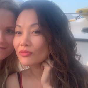 Meet your Posher, Ai hong